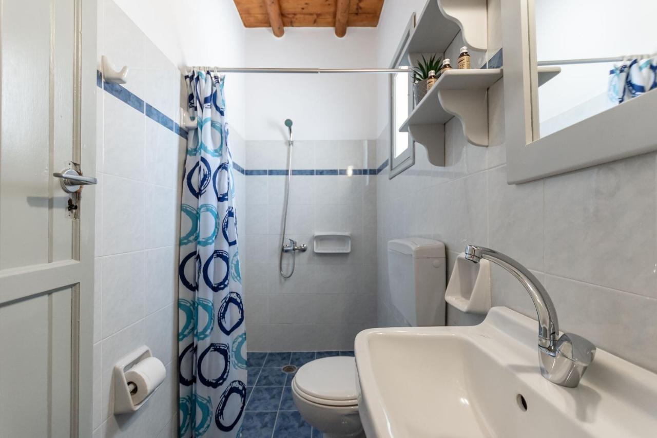Michalios Luxury Apartments Koufonisia Exterior photo
