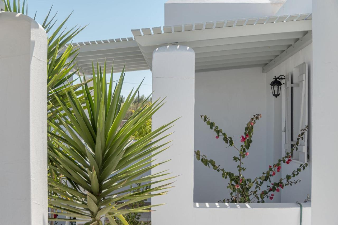 Michalios Luxury Apartments Koufonisia Exterior photo