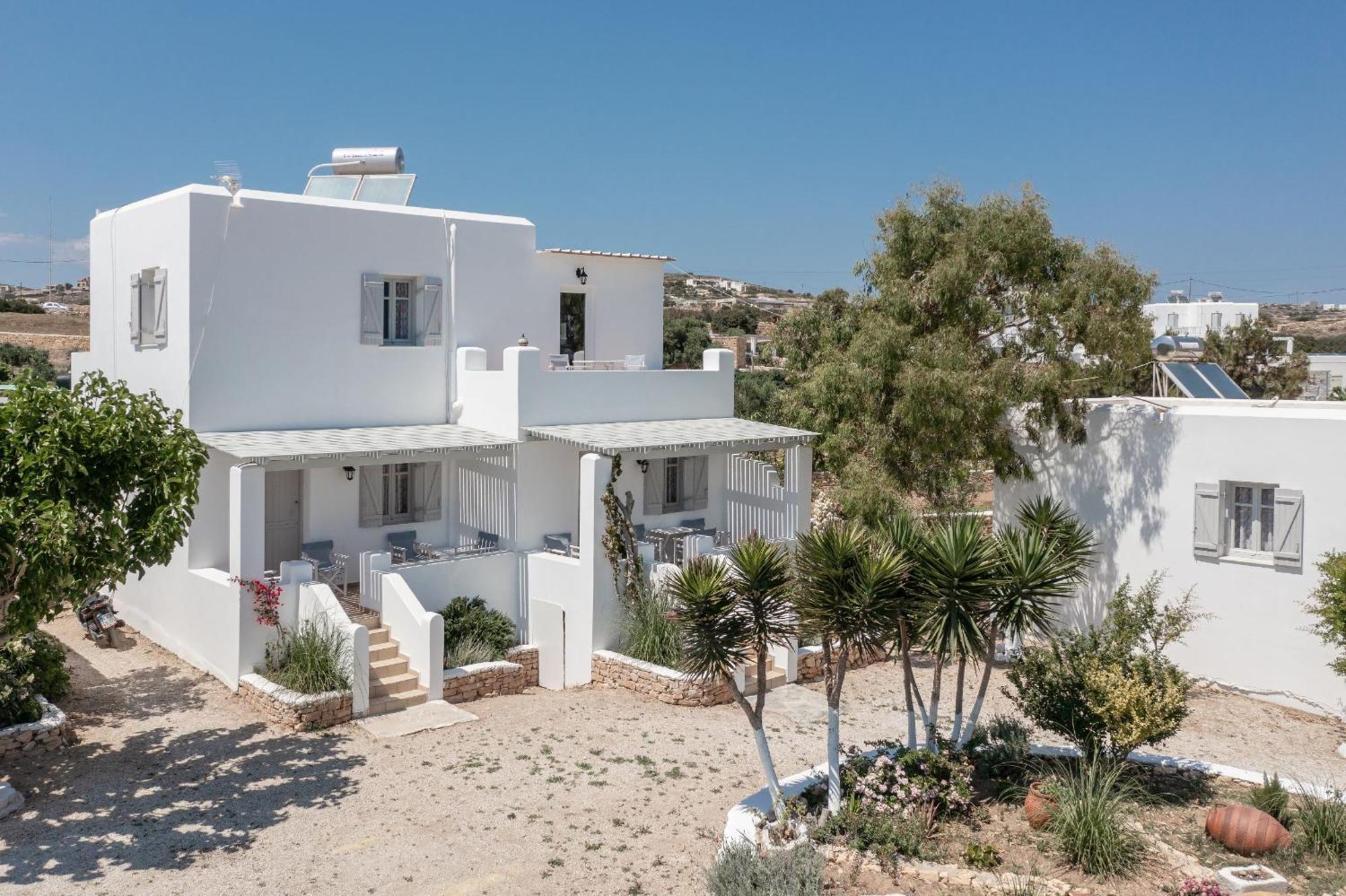 Michalios Luxury Apartments Koufonisia Exterior photo
